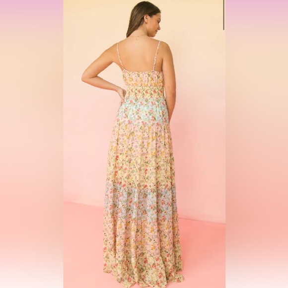 ✨NEW LIST✨ Tiny Flowers Tie Front Pastel Spaghetti Strap Maxi Dress - Picture 2 of 5